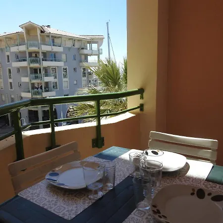 Hippocampe F2 Апартаменты Фрежюс